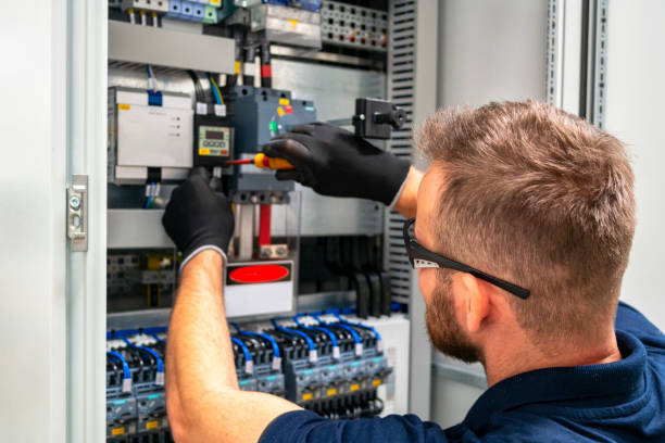 Professional Electrician in Timberwood Park, TX
